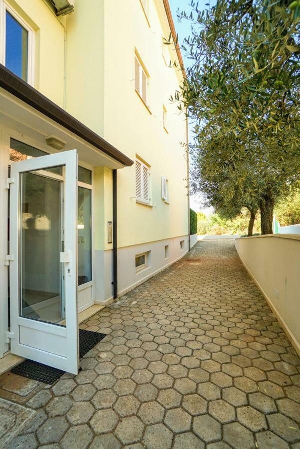 Biljana Apartman Savudrija Kültér fotó